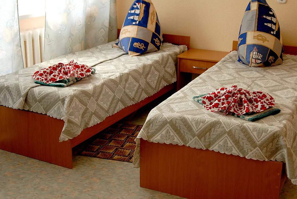 общежитие омгу им достоевского. общежитие омгу №1. общежитие омгу им достоевского 1 корпус. ул красногвардейская 9. автотранспортный колледж омск.