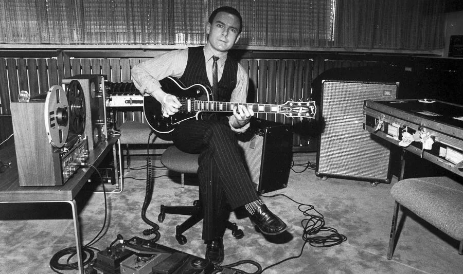 Robert fripp. Robert fripp 1969. fripp 1979.