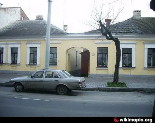 Маркса брест. Улицы бреста фото. Брестский областной краеведческий музей. Город брест дом мицкевича. Ул.