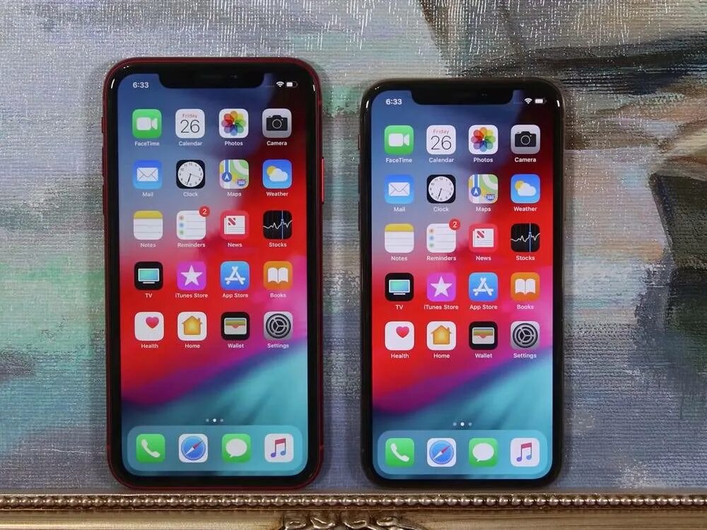 Сравнение x xs. Iphone XS vs XR. Айфон 10x,XR,XS,XS Max. Айфон x XR XS. Iphone XR И iphone XS Max.