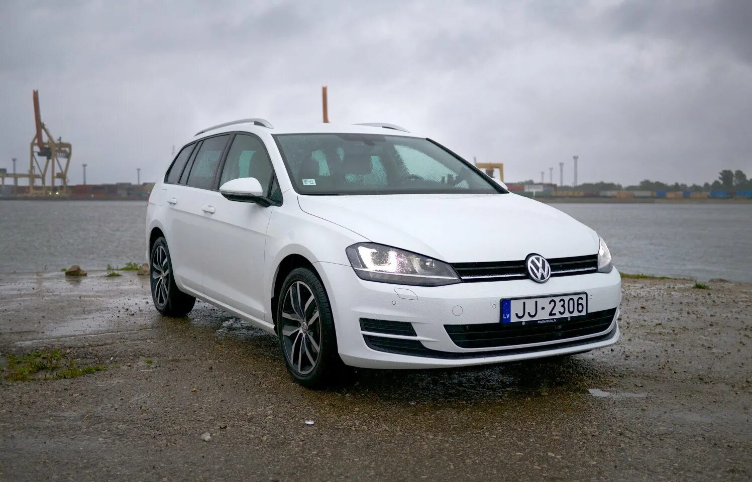 4. Golf 7 1. Golf 7 1. 4. 4.