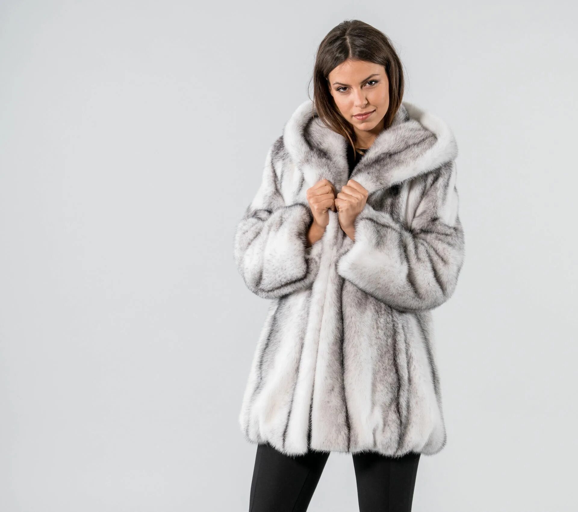 Норковые шубы 2022. Шуба норковая fur Fashion industry. Шуба норковая крестовка. Норка крестовка. Купить шубу санкт