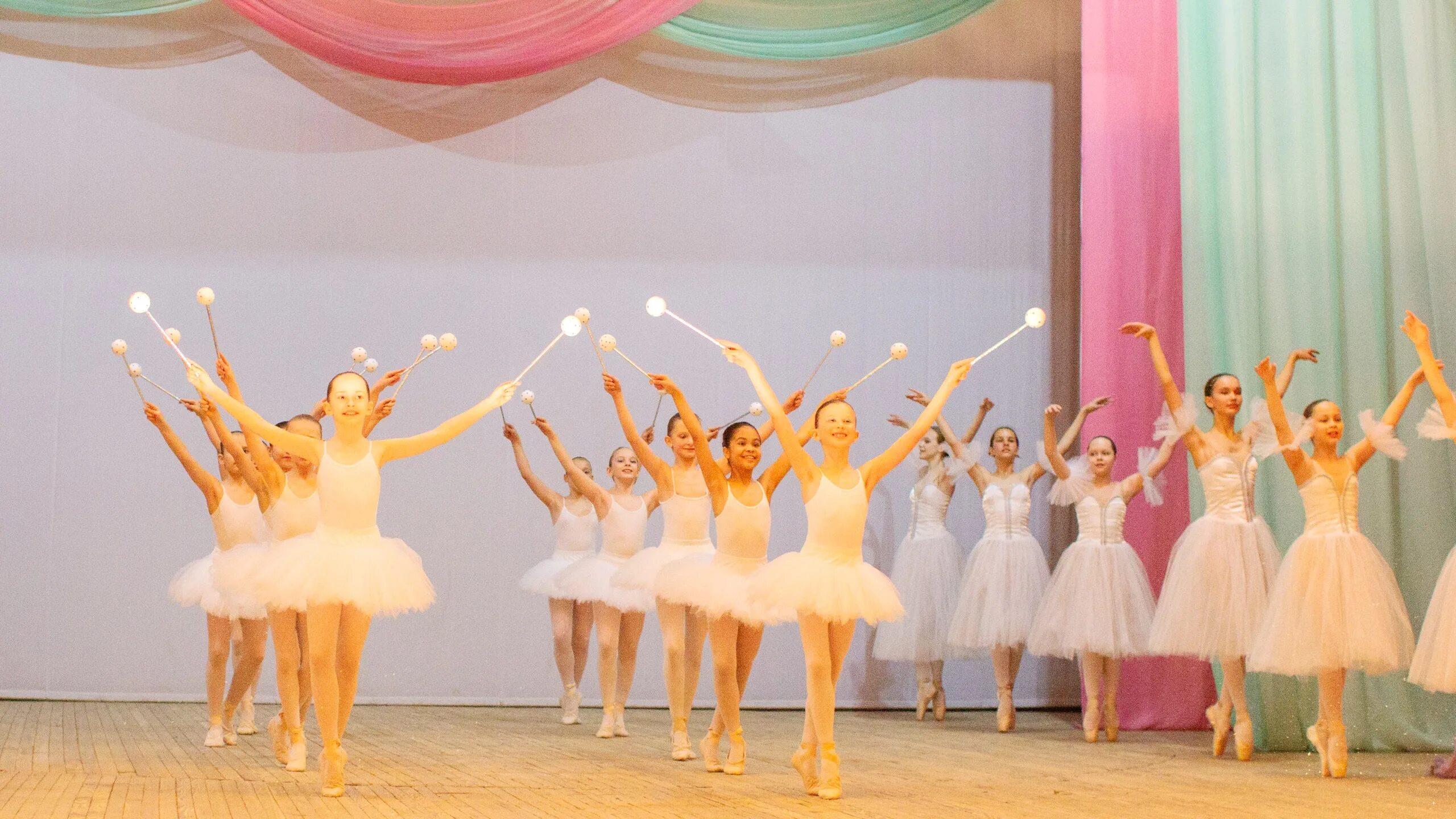 образцовый коллектив детский танец. образцовый коллектив детский танец. ансамбль веселинка уфа. образцовый коллектив детский танец. ансамбль радуга ставрополь.