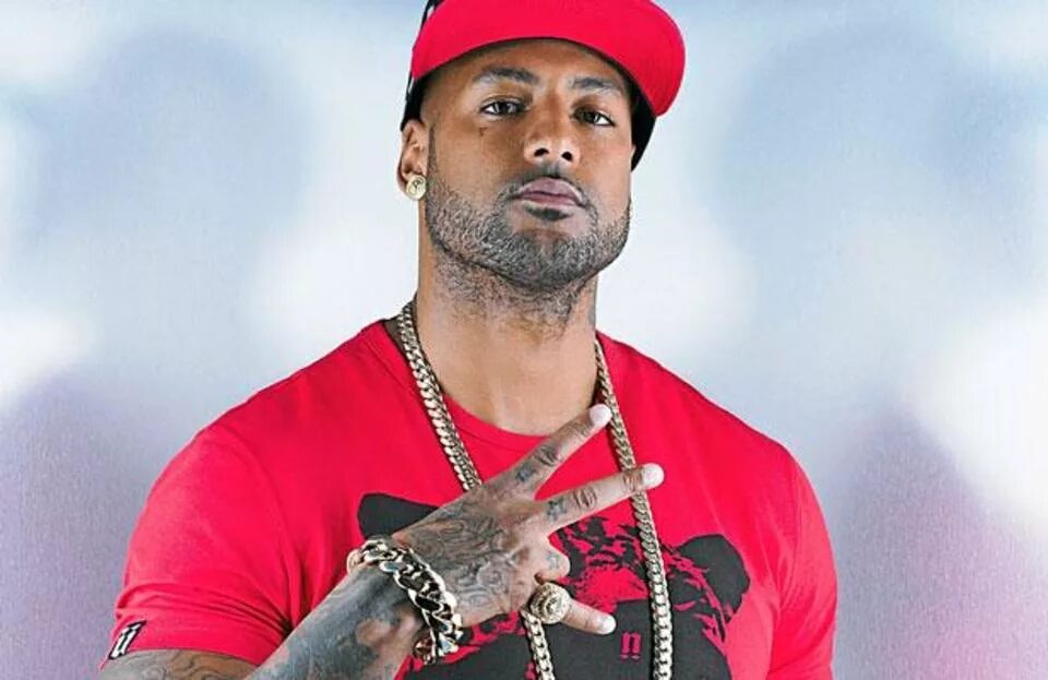 Booba рэпер. Booba французский рэпер. Booba французский актёр фото. Рэпер Буба французский. Французский рэпер буба