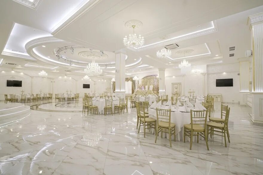 White hall ферганская ул вл8 10. Вайт Холл ресторан Ферганская. White Hall Уфа. White Hall банкетный зал Москва. White Hall Рязанский проспект.