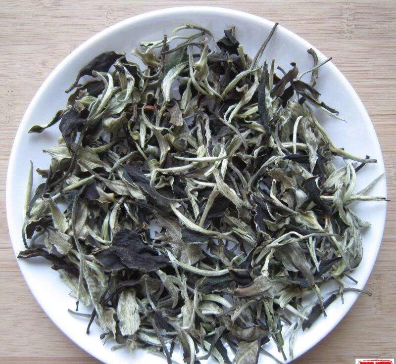 Белый лунный чай. Юэ Гуан бай чай. Юэ Гуан бай 月光白(белый чай). Юэ Гуан бай чай аромат. Юэ Гуан бай (белый пуэр).
