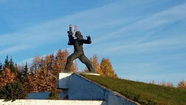 Памятник Никольское Гагаринский район. Мемориал Смоленская область Гагаринский район. Деревня Никольское Смоленская область Гагаринский район. Мемориал Никольское Гагаринский район. Гагарин никольское