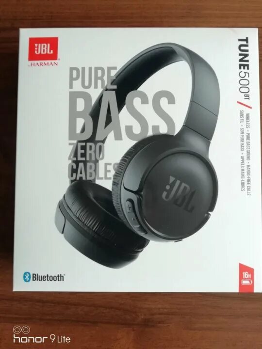 Pure bass zero. Наушники JBL 560bt. Беспроводные наушники JBL Tune 560bt. Наушники блютуз JBL Tune 560bt. Pure Bass Zero Cables JBL Tune 560.