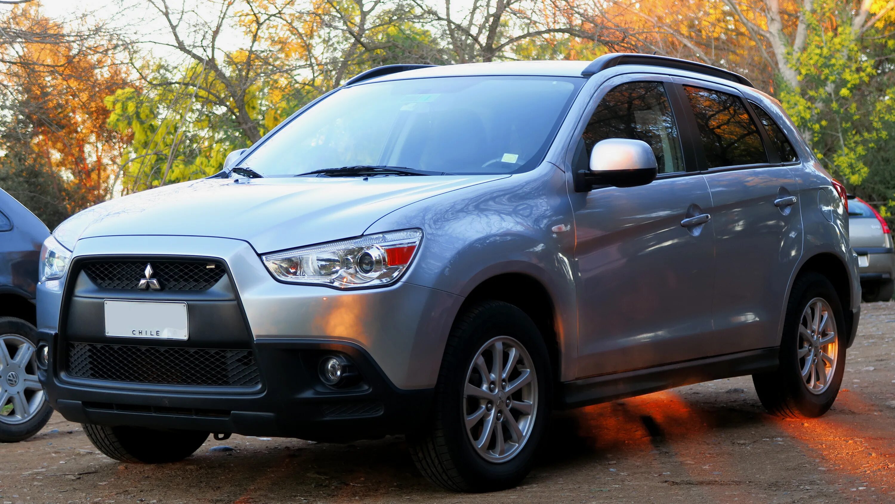 Mitsubishi где купить. Mitsubishi ASX 2. Мицубиси ASX 2.0. Митсубиси кроссовер ASX 2003. Mitsubishi ASX старый.