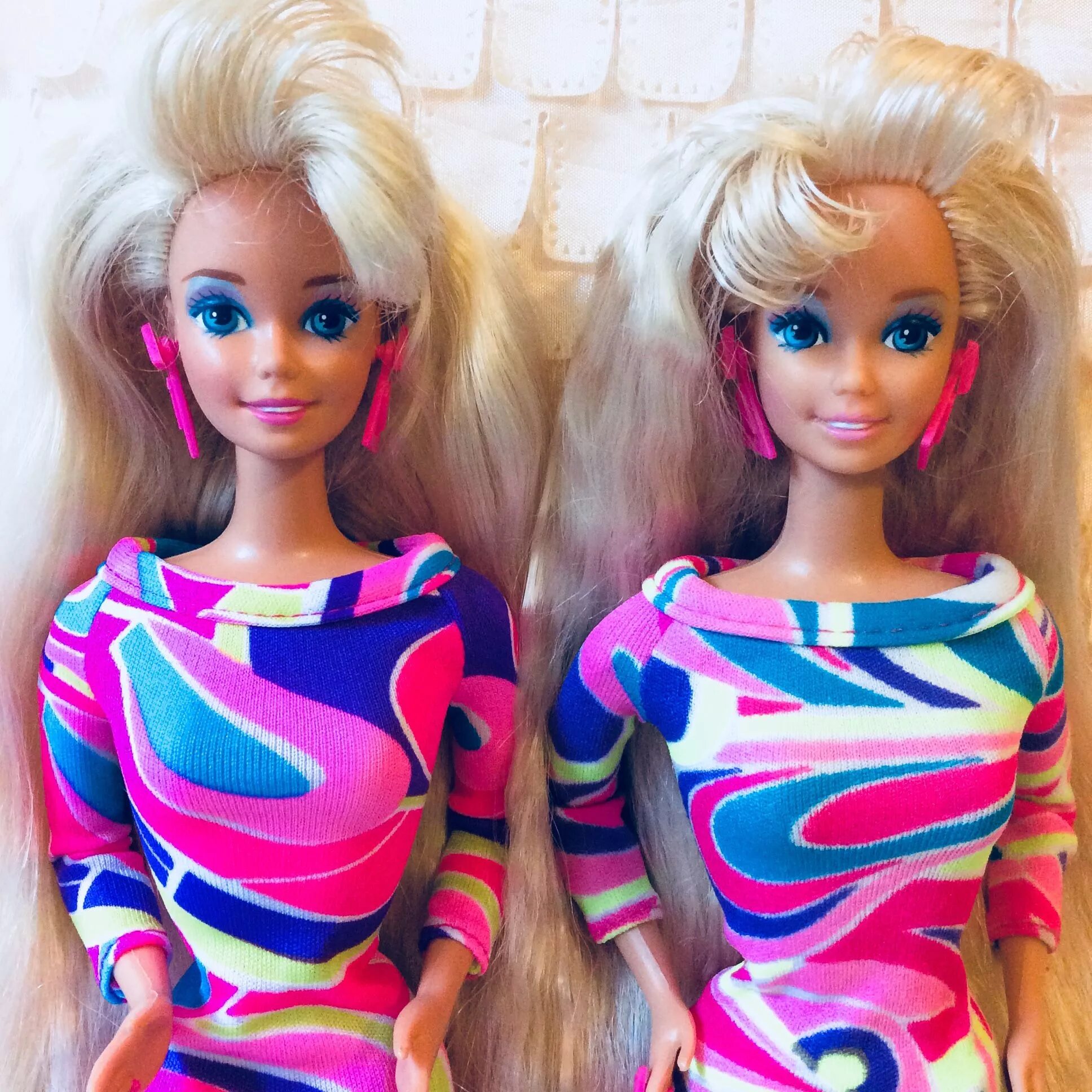 Барби тотали Хайр. Барби totally hair 1991. Кукла Барби тотали Хеир. Барби 90 тотали Хайр.