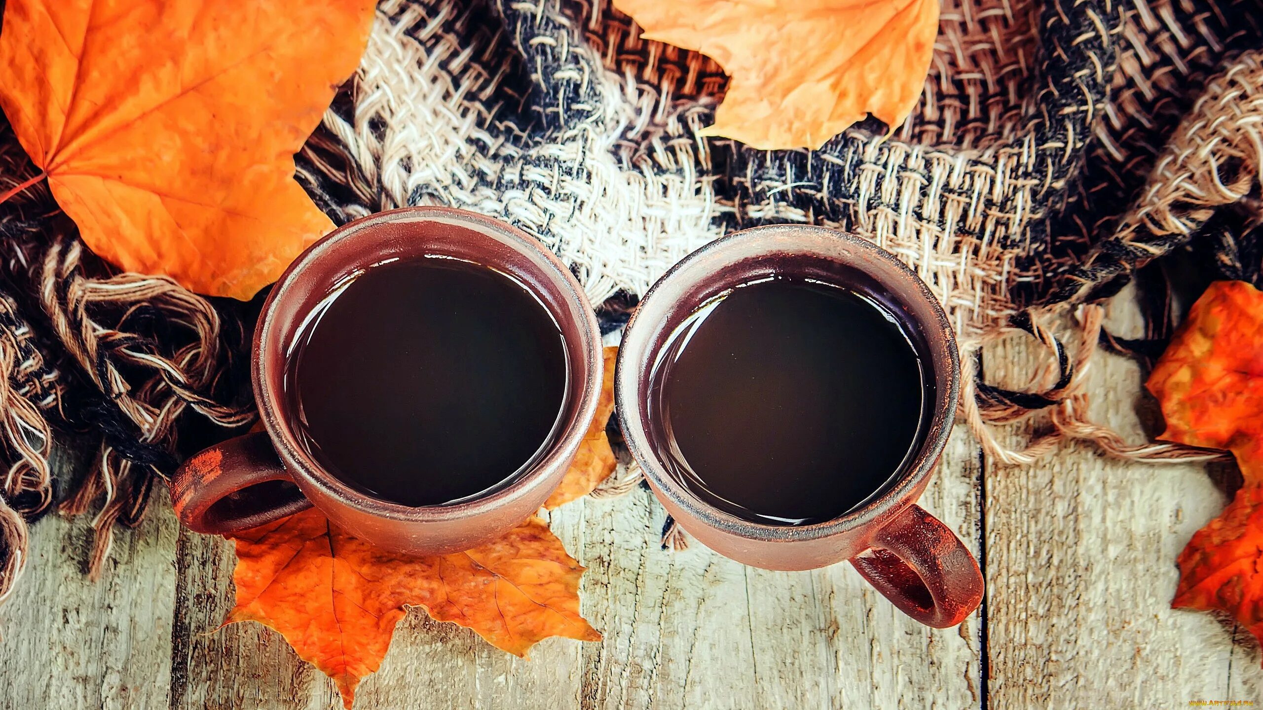 Осенний кофе. Осень кофе. Уютная осень. Утро кофе осень.