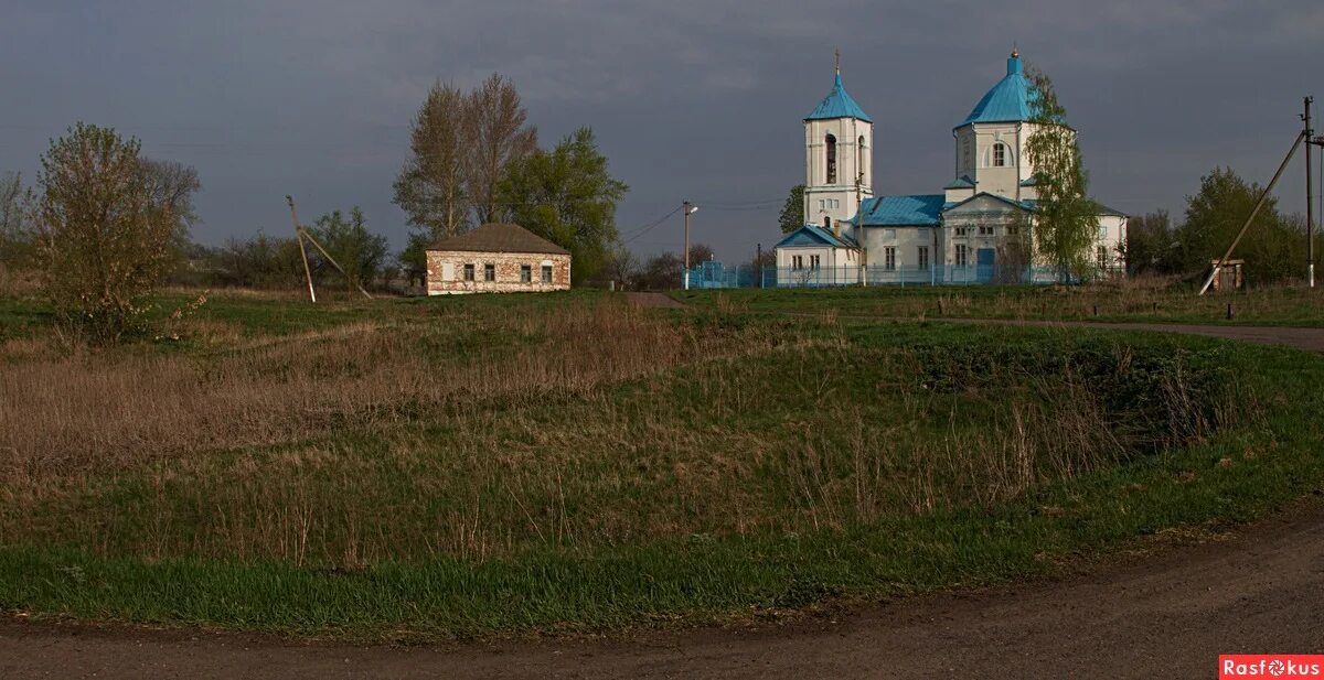 село хорошилово старооскольского района белгородской области. хорошилово старооскольский. старый оскол село хорошилово. село шарчино алтайский край. храм хорошилово старооскольского района белгородской области.