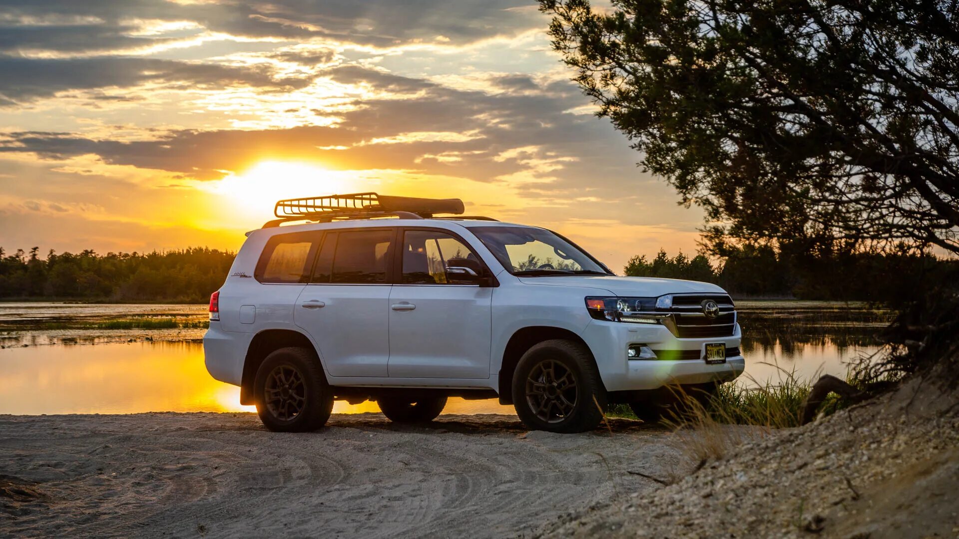 Форум ленд крузер ру. Toyota Land Cruiser. Toyota Land Cruiser Heritage Edition. 2020 Toyota Land Cruiser Heritage Edition. Toyota Land Cruiser 200 Heritage Edition.