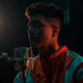 Альбом "No Quiero Verte (Acústico) - Single" (Naim Darrechi) в Ap...