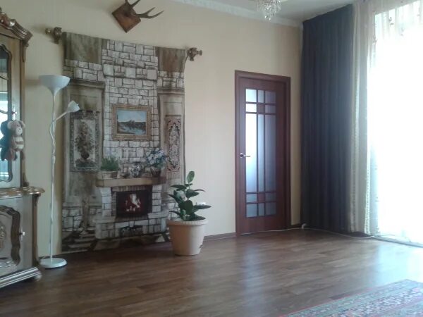 красраб 36 красноярск. купить комнату пр свободный 12 красноярск. квартиры в сталинках в красноярске. планировки сталинок 2 комнаты. эркер в сталинке.