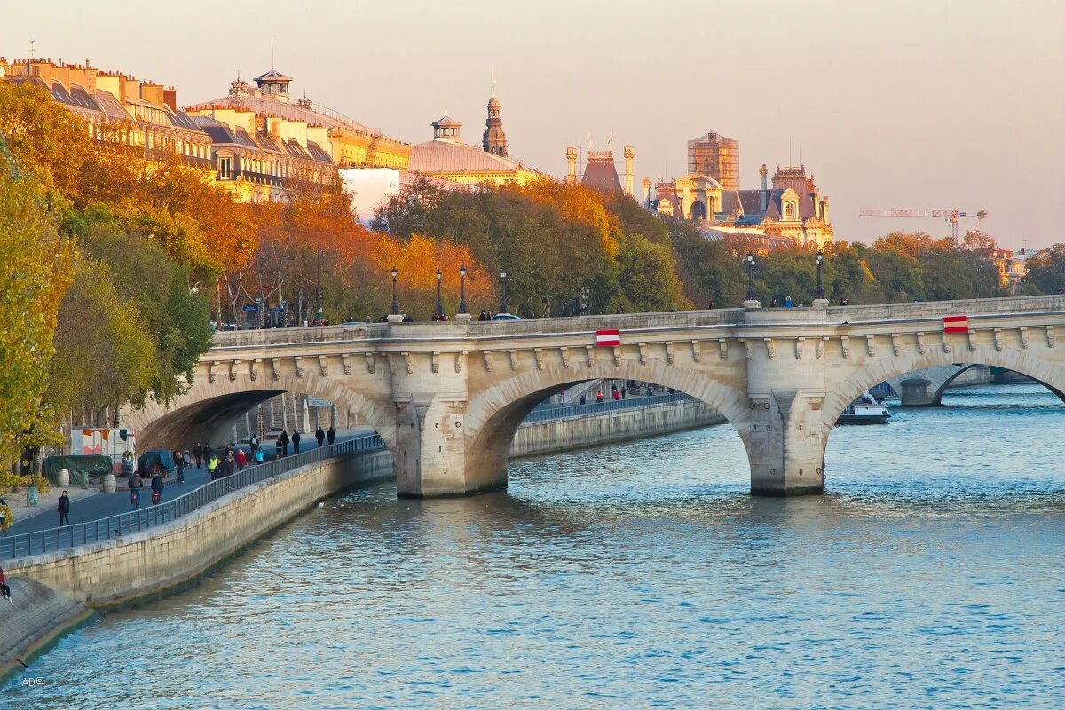 Эйфелева башня река сена. Paris ii. 2 округ парижа. Парижском университете пантеон-ассас. 16 аррондисман в париже.