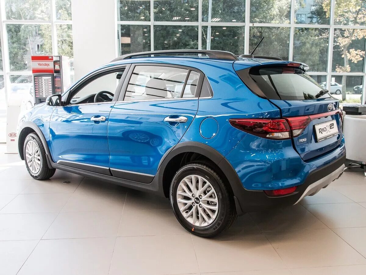 Kia rio x-line 2018. X-line 2018 белый. X line 2018. Kia rio x-line 2018. X line 2018.