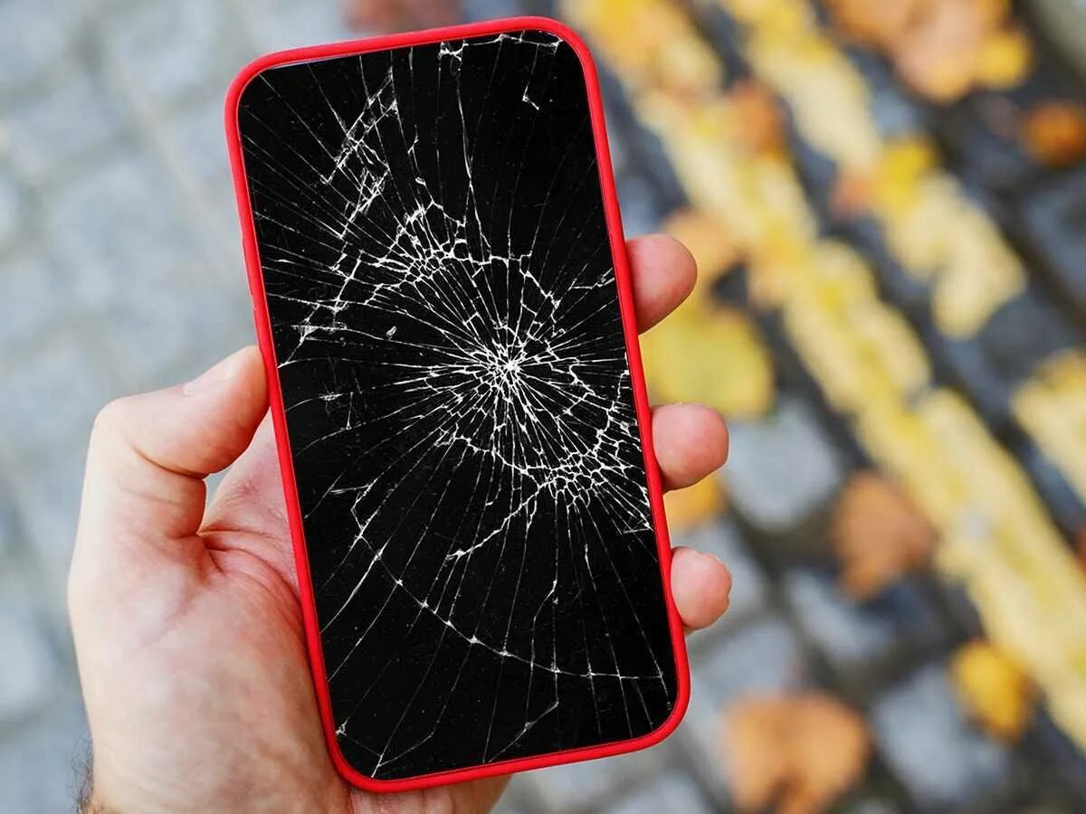 Сломанный смартфон. Phones cracked. Смартфон с разбитым экраном. Разбитый смартфон. Phones cracked.