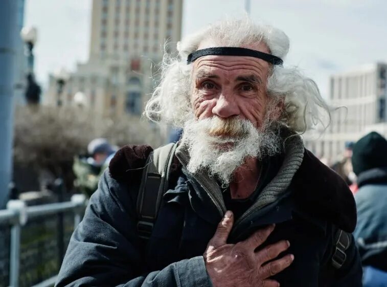 Помощь бездомным людям в москве. Помощь бездомным людям в москве