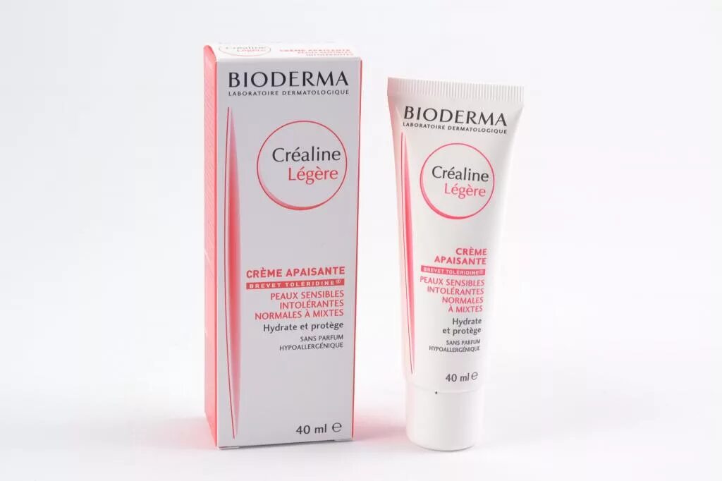 Bioderma sensibio крем легкий. Биодерма Сенсибио Лайт. Биодерма Sensibio defensive 30мл. Биодерма (Сенсибио дефенсив крем 40мл д/чувств.кожи легкий ) Naos-Франция. Bioderma Sensibio Defence legere.