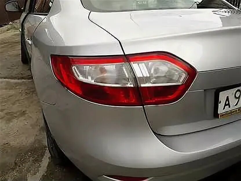 Фонарь задний fluence. Комплект задних фонарей лед renault fluence.