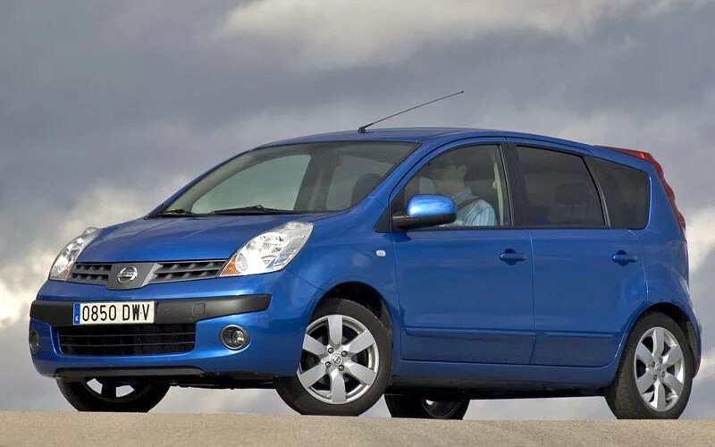 Ниссан ноут технические. Nissan Note 2006. Nissan Note 2009. Ниссан ноте 2006г. Nissan Note 2006 1.4.