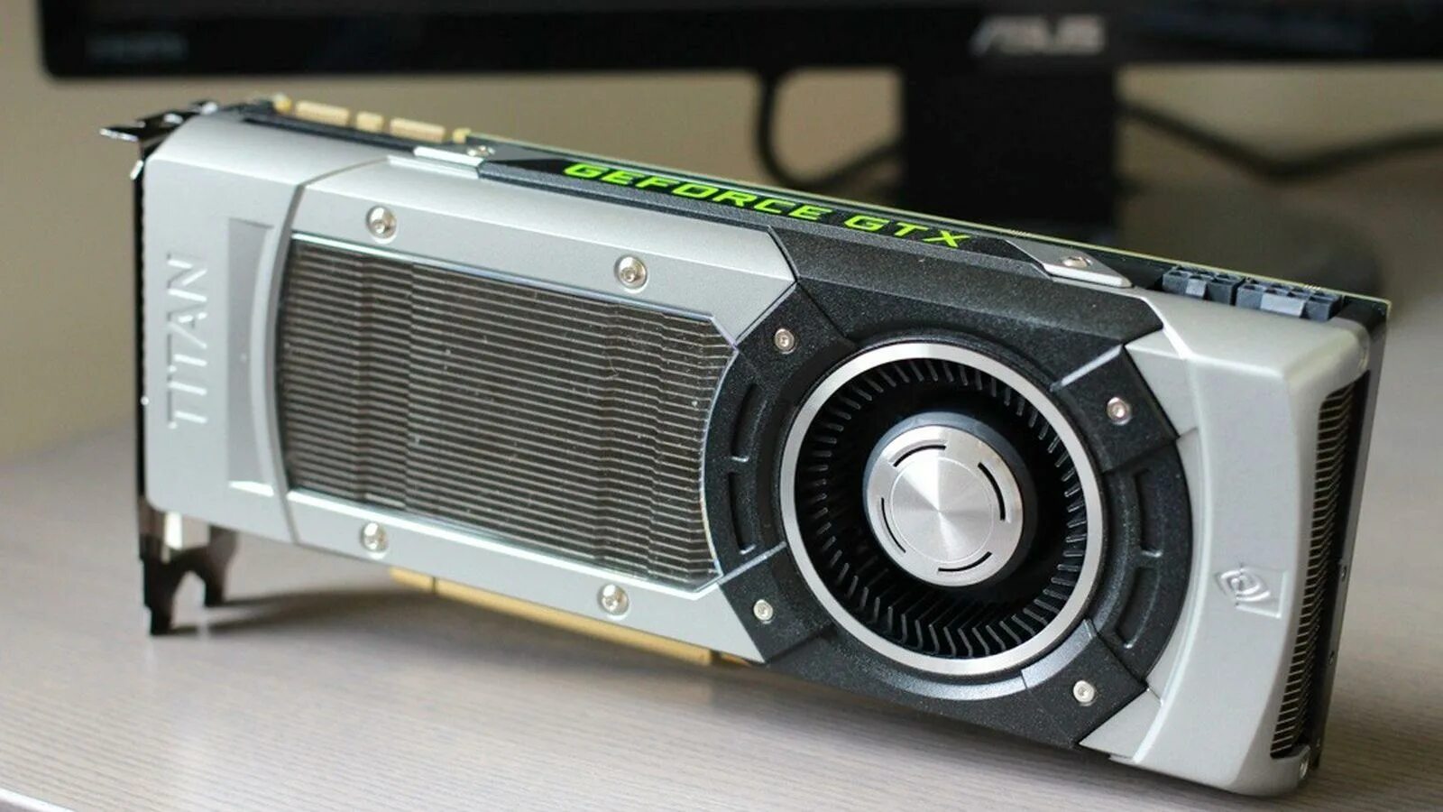 Цена самой дорогой видеокарты. GEFORCE GTX Titan 6gb. ASUS GTX Titan 6gb. NVIDIA GEFORCE GTX Titan 6gb. GTX Titan 2013.