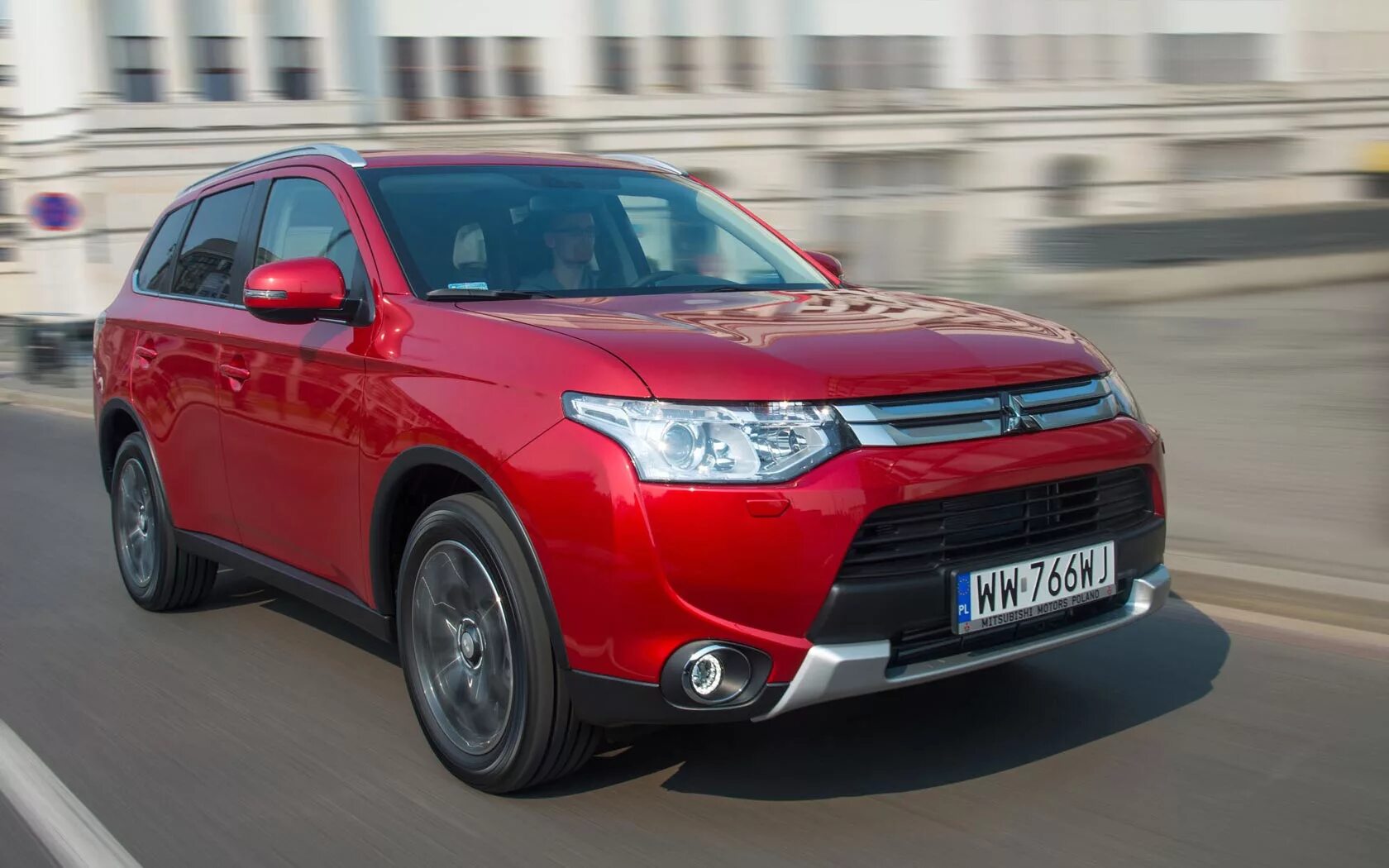 Mitsubishi outlander продажа. Мицубиси Аутлендер 2014. Мицубиси Аутлендер 3. Митсубиси Аутлендер 2012. Mitsubishi Outlander 2014.