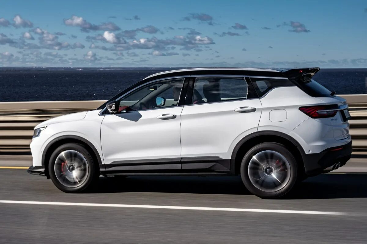 2019 geely sx11. Кроссовер джили кулрей 2022. Geely binyue 2020. Джили кулрейл 2022. Джили кроссовер 2022.