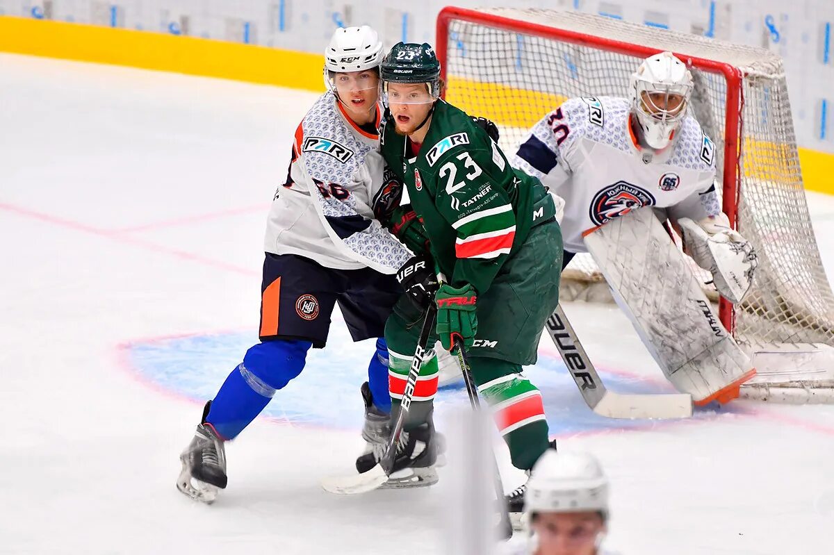 носта южный урал хк. 08. выездная форма хк южного урала. 08. южный урал команда орск.