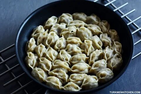 Манты на сковороде