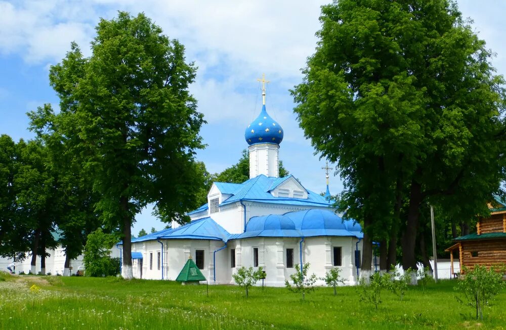 Феодоровский монастырь переславль залесский. Феодоровский женский монастырь в переславле-залесском. собор федоровского монастыря переславль-залесский. феодоровский монастырь переславль залесский вид сверху. введенская церковь переславль залесский.
