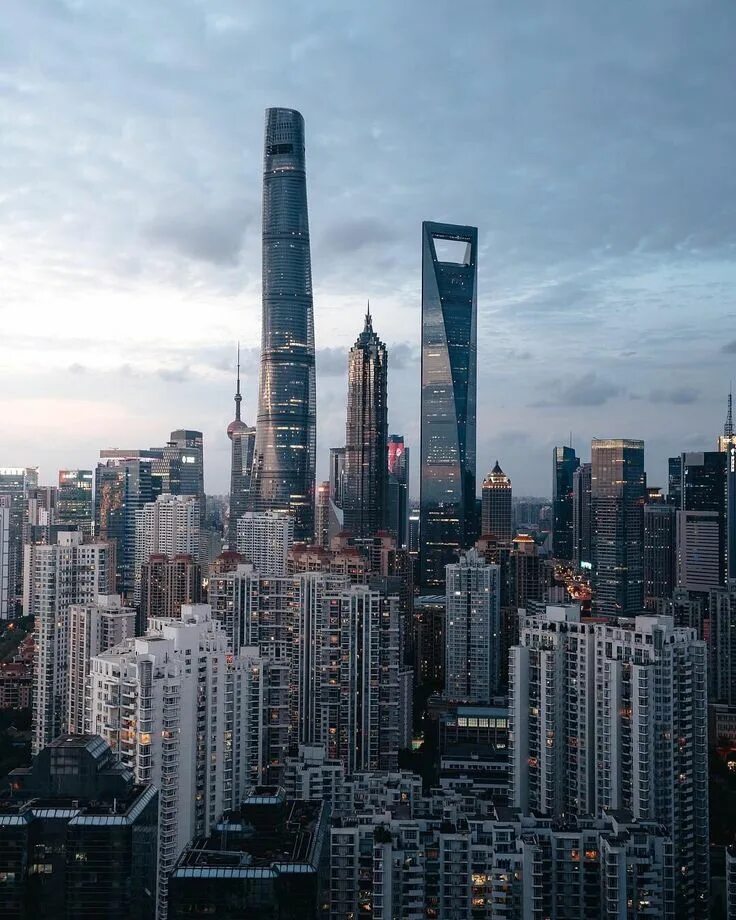Шанхай небоскребы. Шанхай Китай. Сиань небоскребы. Шанхай фото.