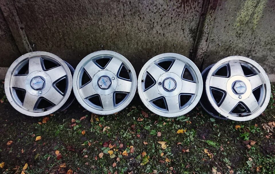 Диски r14 VW Passat b3. Диски r14 на Пассат б3. Ronal r14. Диски Ronal r14 Volkswagen. Колеса на пассат б3