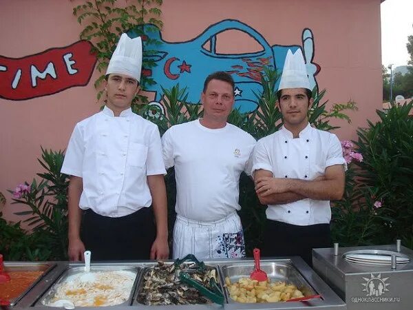 Воскресенском повара. Форма повара ворлдскиллс. Повар кондитер. Камышла. Квалификация поваров.