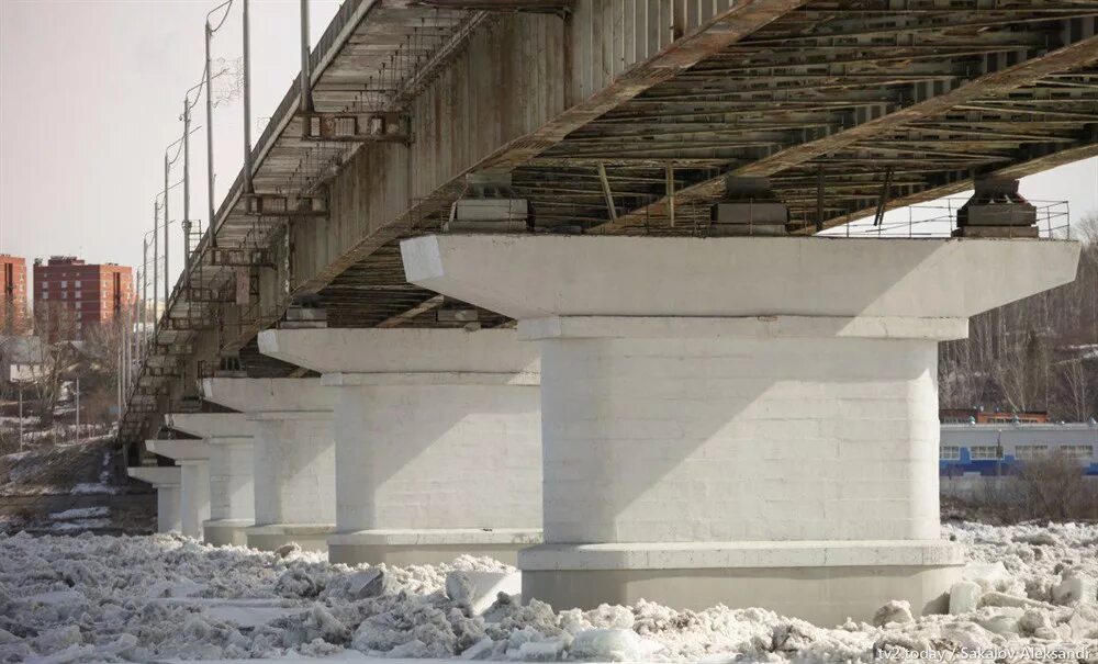 Река томь томск речной вокзал. Конечная картина после строительства моста через Томь в Кемерово. Поднялась вода в Новосибирске фото Речной вокзал.