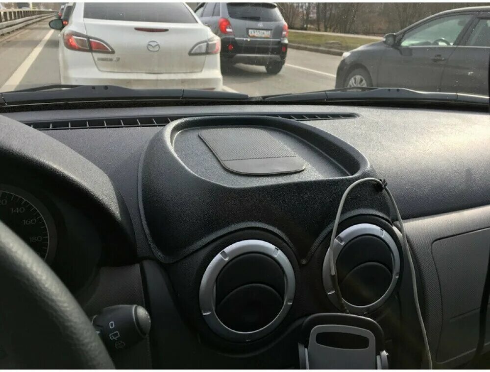 накладка на панель приборов ваз 2123. органайзер на торпеду рено логан 1. накладка органайзер на панель приборов. полка на торпеду ваз 2110. органайзер на панель лада икс рей.