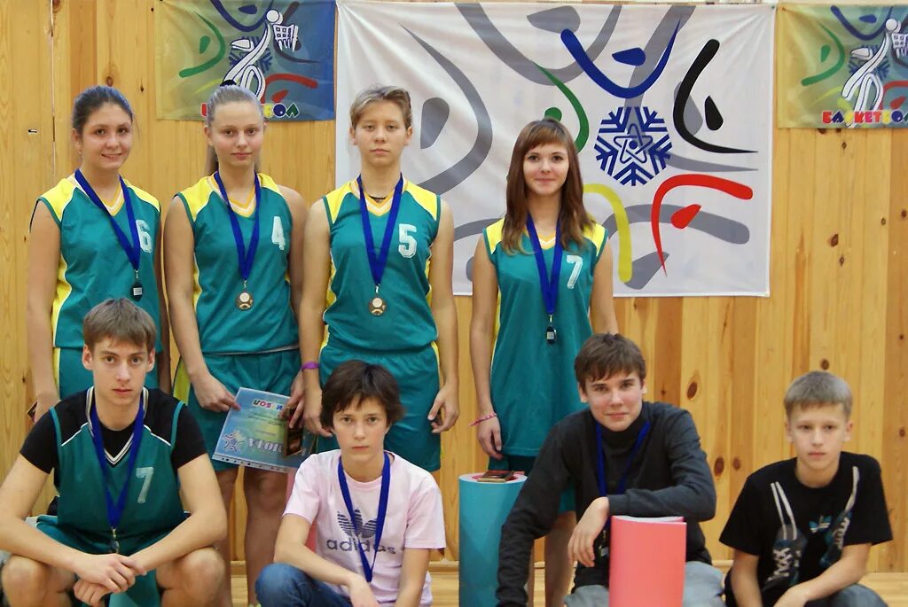 мбоу сош 117 снежинск. школа 135 снежинск внутри. 127 школа снежинск. учителя школы 125 снежинск. директор школы 135 снежинск.