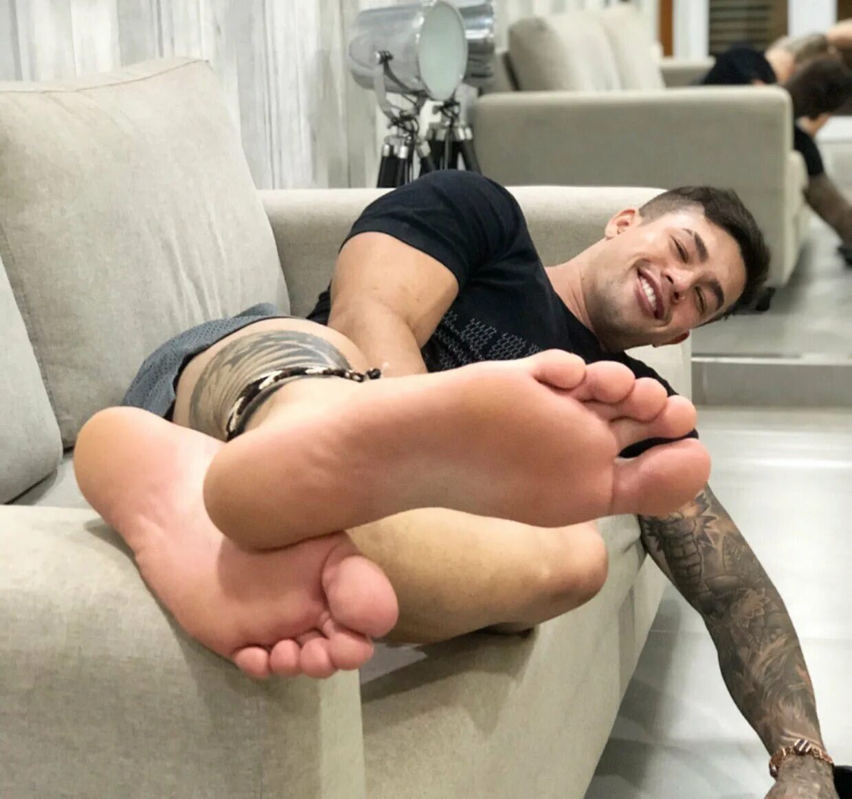 Master feet. Male foot Master Alpha. Malefeet4you. Европейцы feet male. Alpha Master feet.