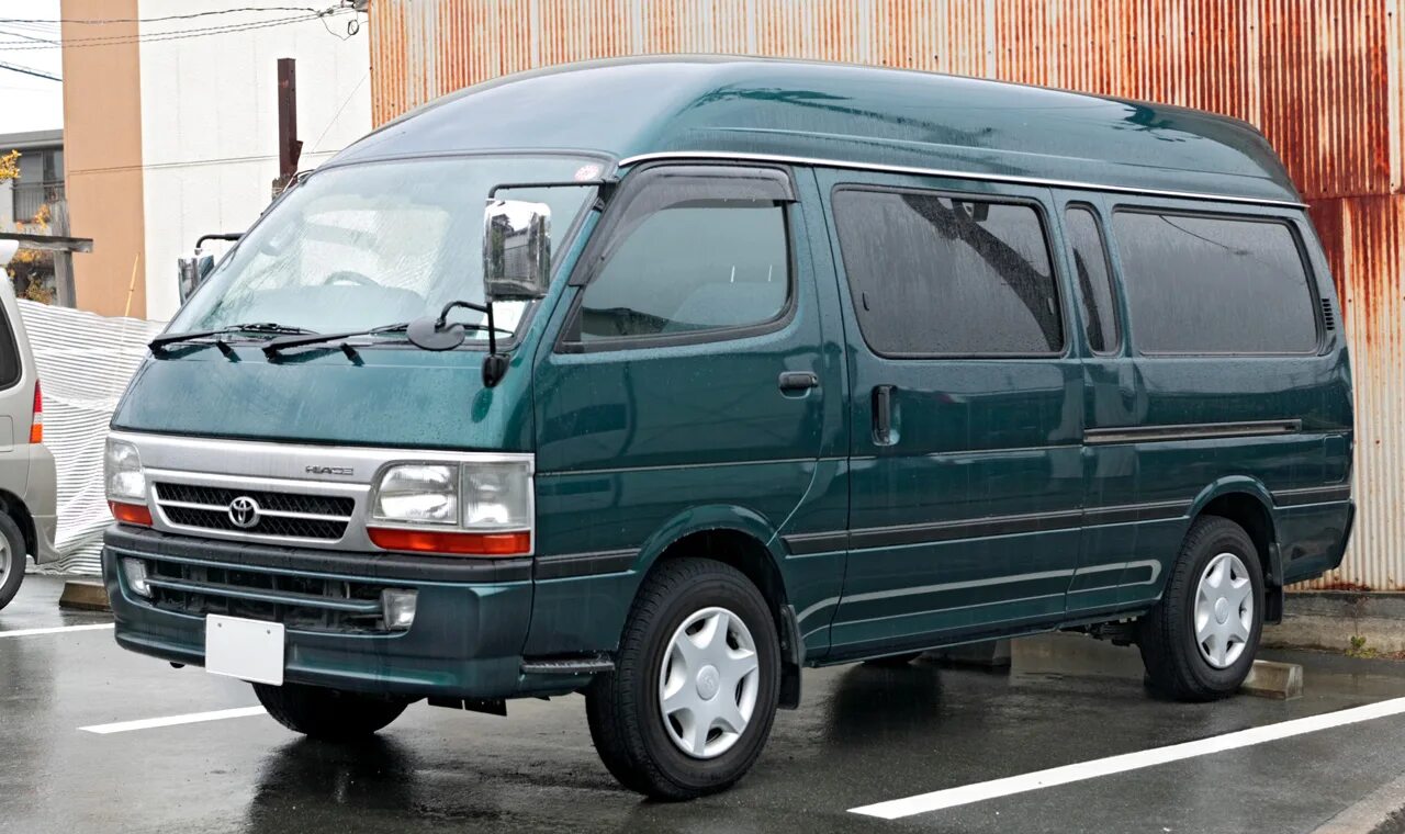 Toyota Hiace 100. Тойота Hiace 100. Toyota Hiace 1 поколение. Toyota Hiace 4 поколение. Toyota hiace поколения