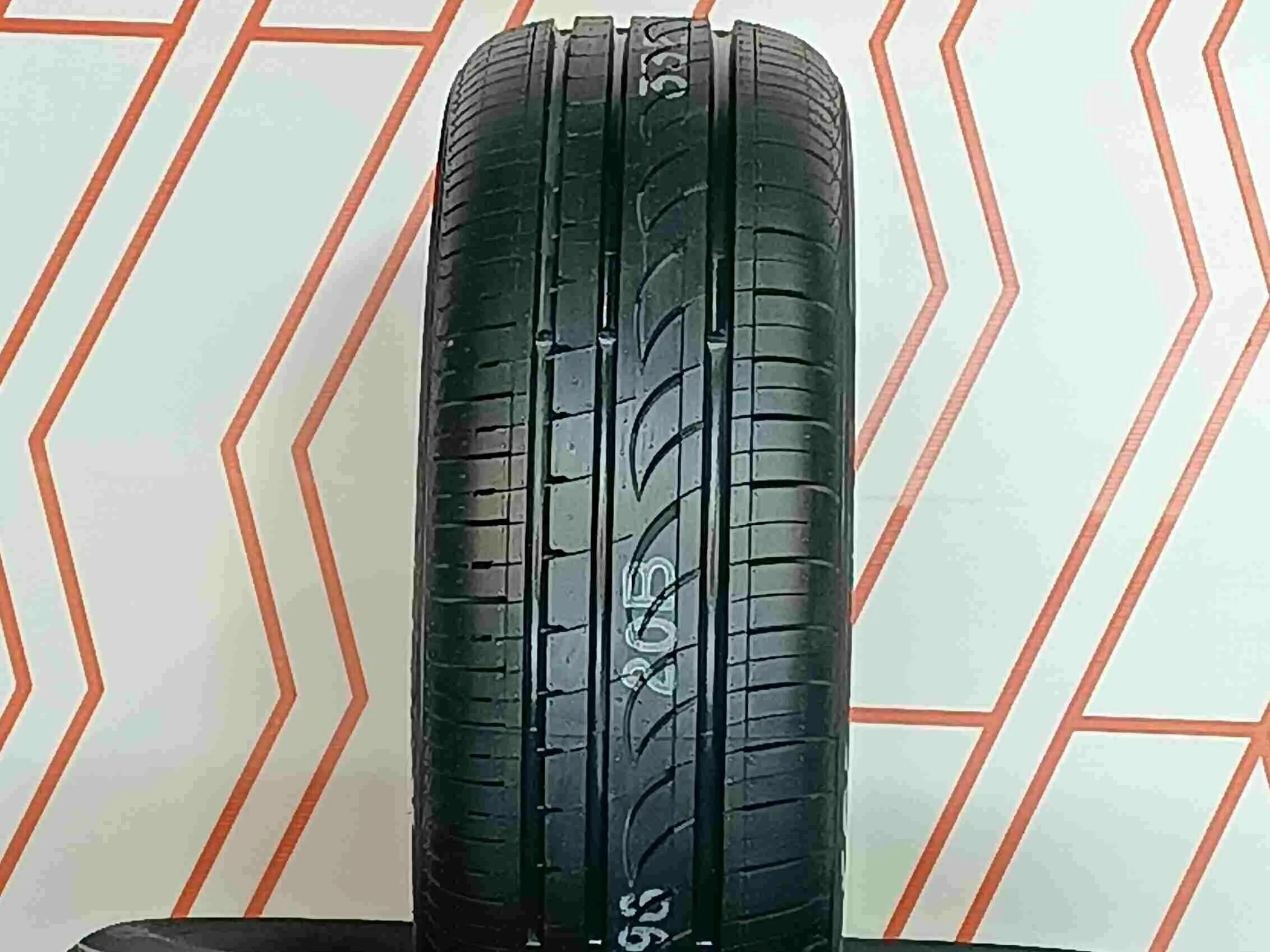 Pirelli formula отзывы лето. Tracmax x-privilo tx5 185/65 r15 88h. Автошина лето Formula Energy 195/50 r15 82v. Tracmax x-privilo tx5 195/50 r16 84v. Tracmax 225/55r18 98h x-privilo h/t TL.