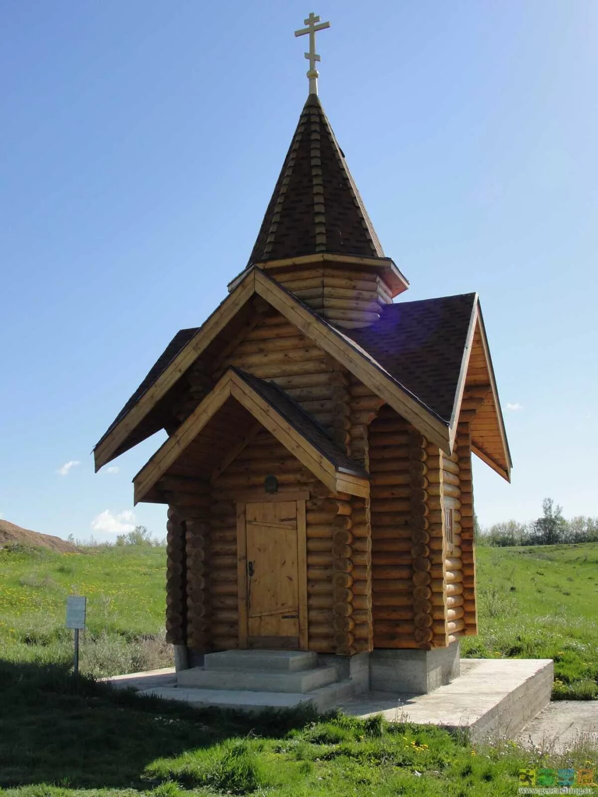 Деревянная часовня одигитрии крыловская. Типы часовня. Акманай деревянная часовня часовая. Типы часовня. Часовня село воскресенское светлояр.