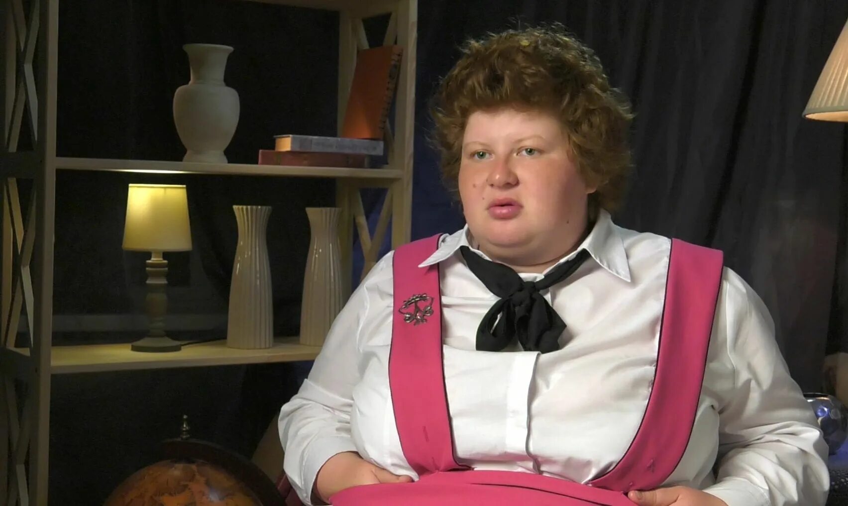 Участницы шоу мистер икс. Шоу толстушек достояние республики. Шоу про толстушек на пятнице. Юлия мишко пацанки. Шоу про толстушек на пятнице.