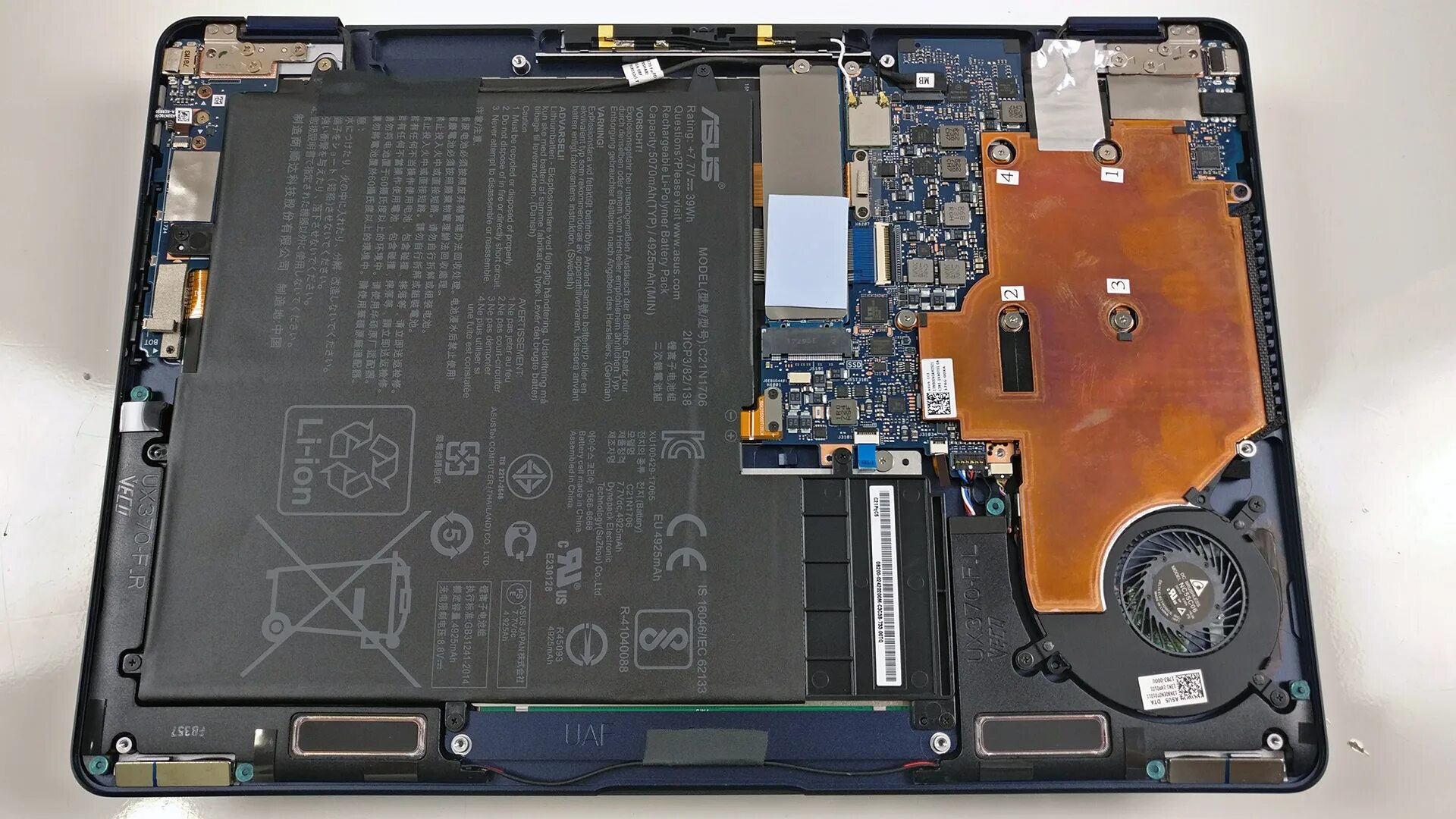 Ux21e asus переходник ssd. Asus ux21e петли. Zenbook ssd. Asus ux370ua блок питания. Ssd на ux31.
