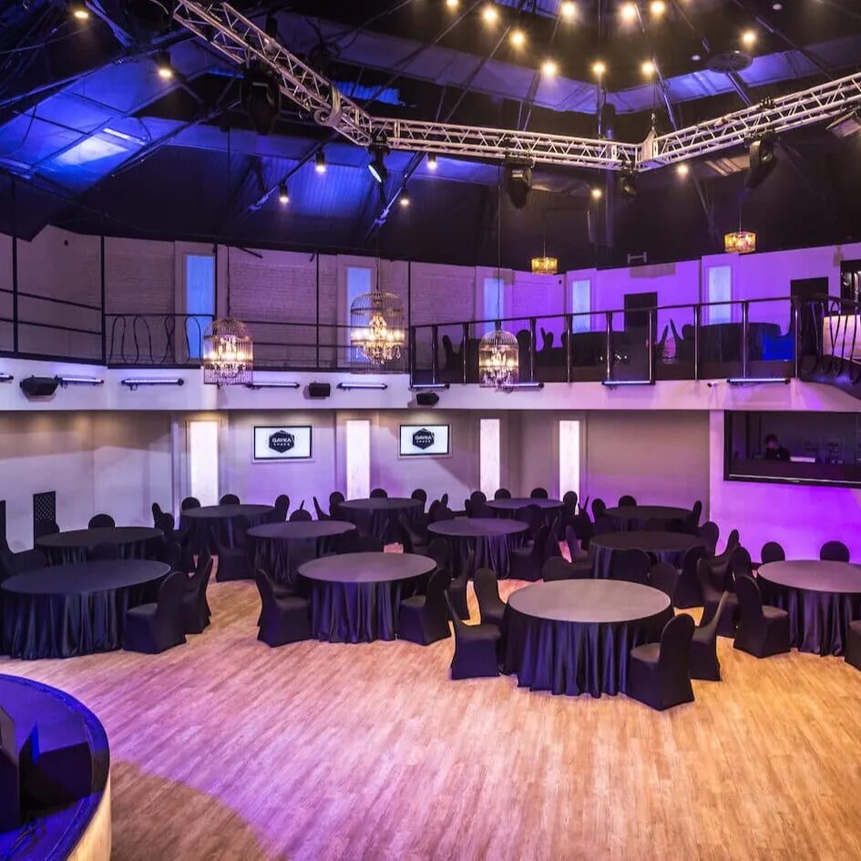 Gaika space ул. Event hall санкт-петербург. Банкетный зал sofit event house ул черняховского 75. Софит спб ресторан. Gaika space, санкт-петербург.