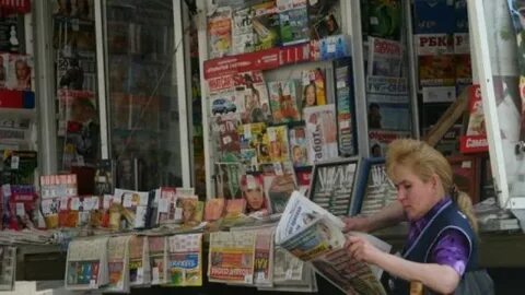 В первый день в газетном киоске продали