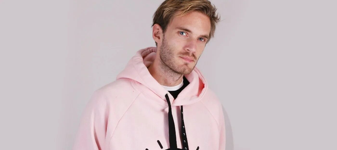 Самый богатый блоггер в ютубе. Пьюдипай. pewdiepie фото. самый первый блоггер.