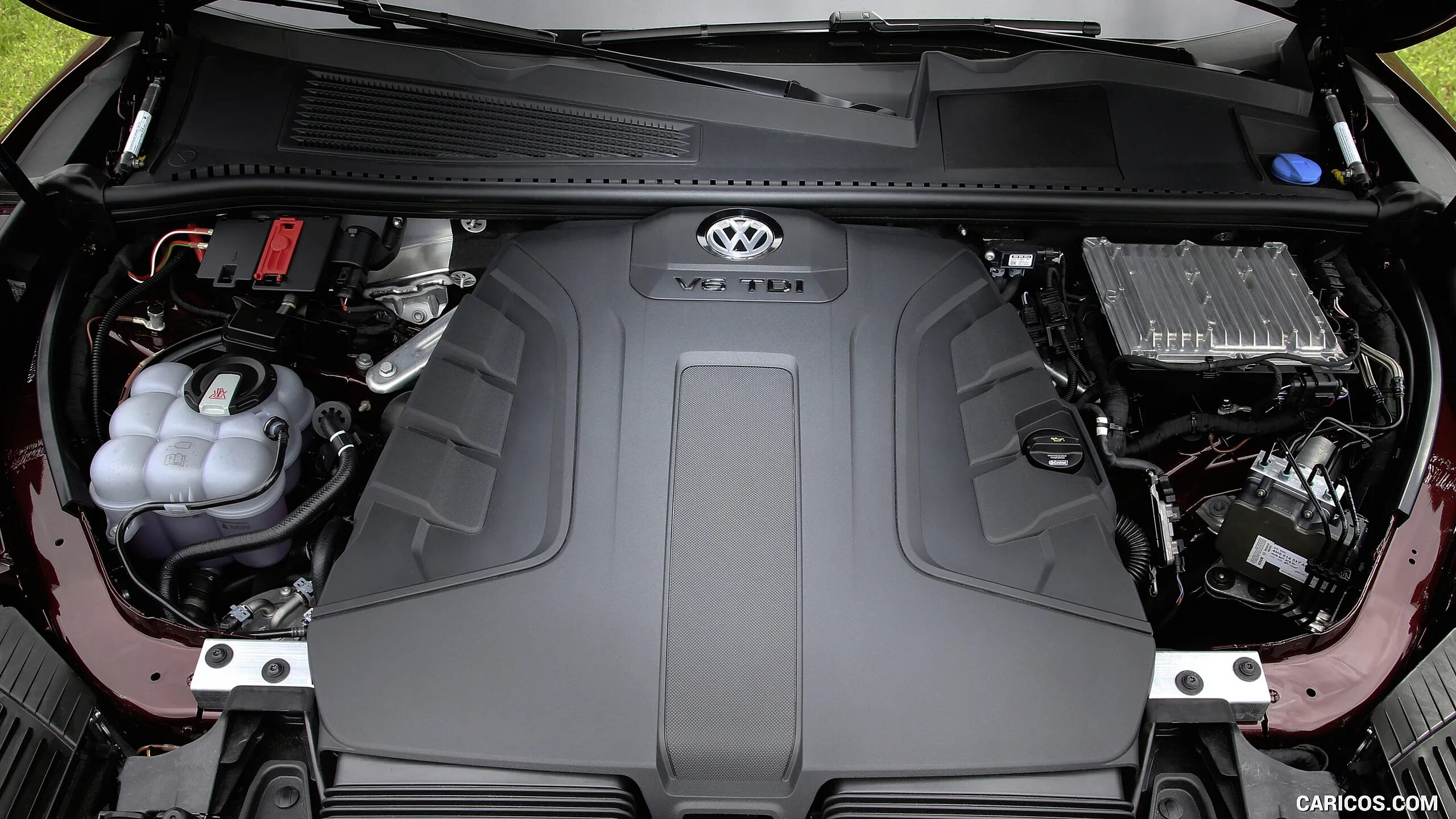 Моторный отсек Туарег 3.0 дизель. Volkswagen Touareg v6 TDI. Volkswagen Touareg 2022 двигатель. Мотор 3.6 Туарег.