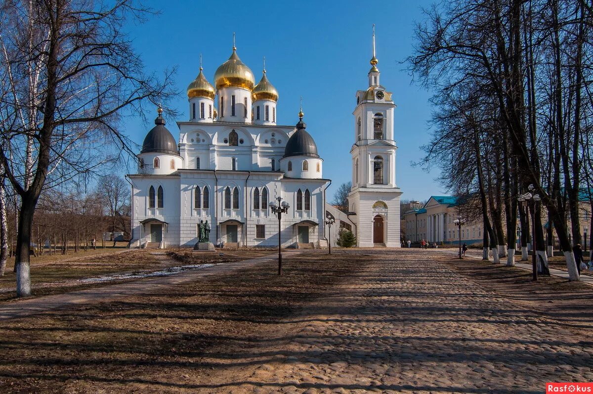город королёв новомучеников храм. храмы москвы. дзержинский храм дмитрия донского. успенский собор дмитрова московской области. храм святителя тихона тольятти.