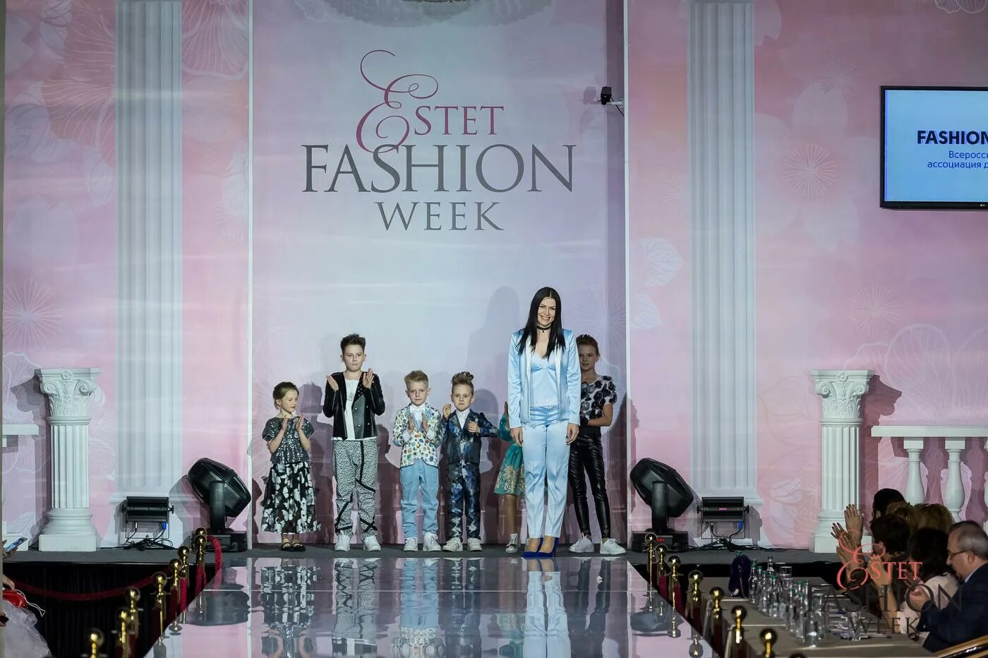 ювелирный дом эстет fashion week. Estet fashion week 2022 модели. неделя моды эстет 2021. Estet fashion. Estet fashion week 2021 москва.
